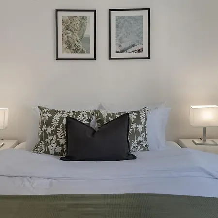 Seabreeze By Staycom Apartment