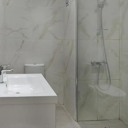 Seabreeze By Staycom Apartment